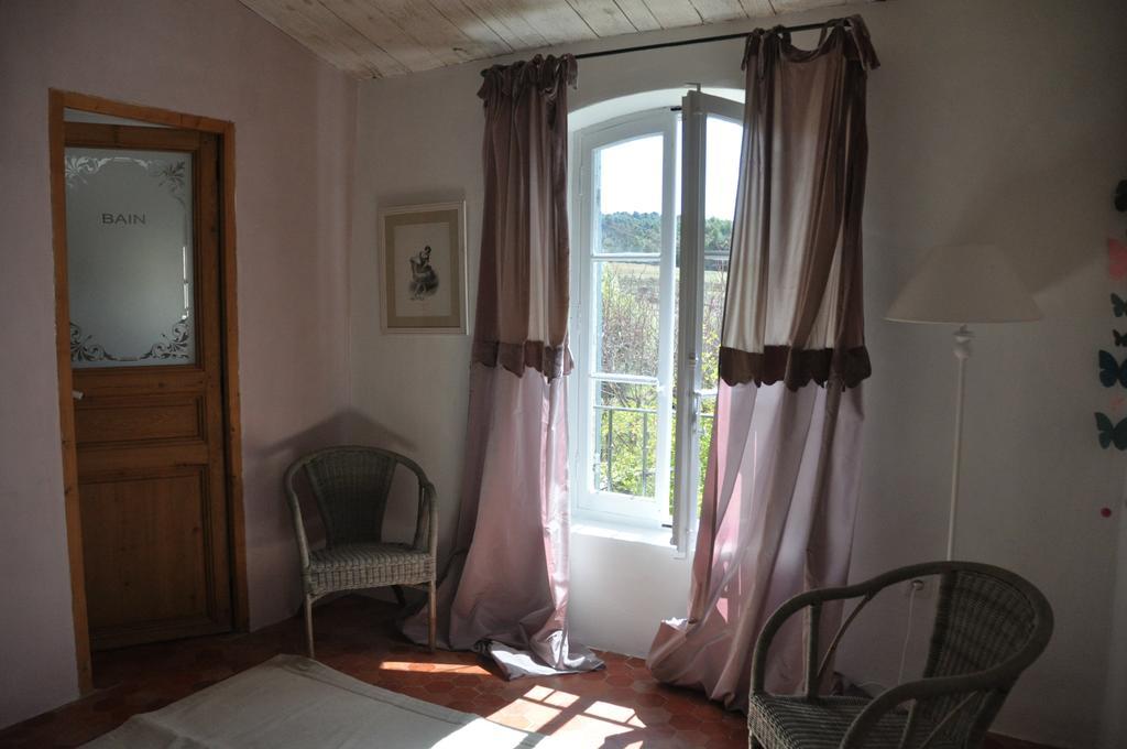 Bed and Breakfast Le Mas En Provence Entrechaux Exterior foto